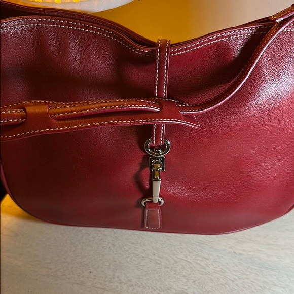 Coach Red Leather Shoulder Bag - Picture 2 of 11